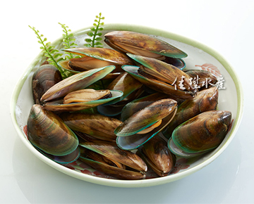 Whole shell Green Mussel